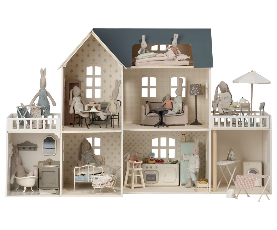 Dollhouse, House of Miniature