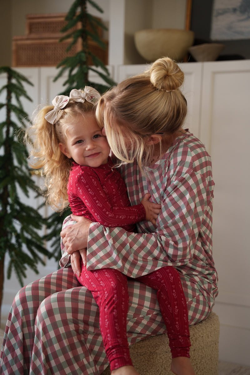 Adult Christmas Plaid Pajamas - shopatlasgrey