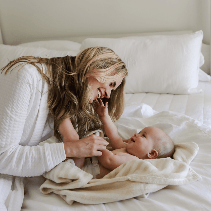 Hooded Towel | Natural - shopatlasgrey