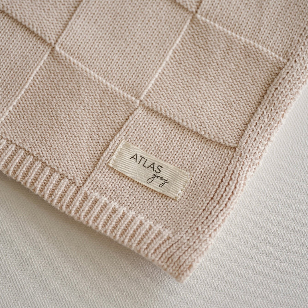 Organic Checkered Knit Blanket - shopatlasgrey
