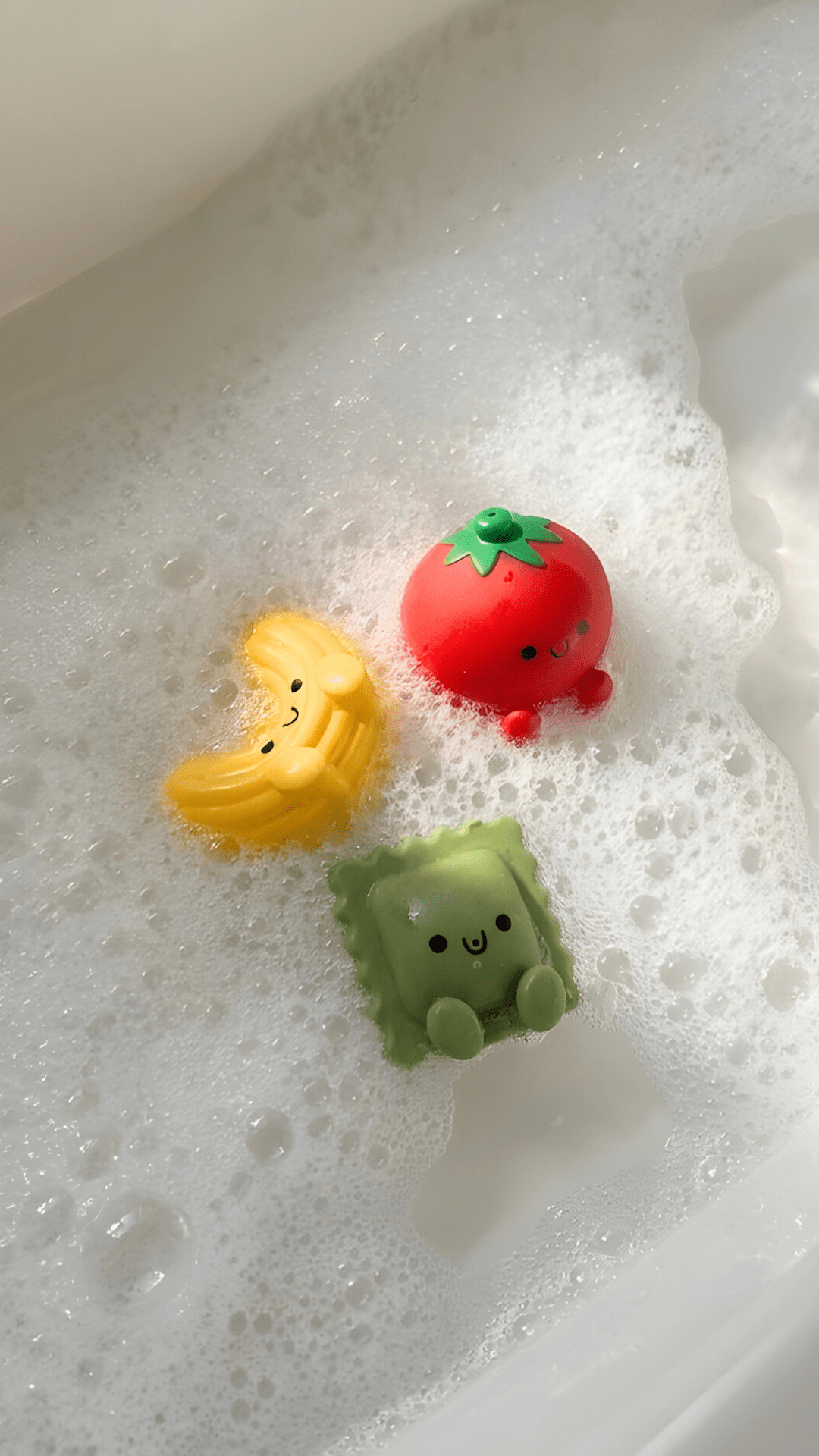 Pasta Itzy Splash Pals™ - shopatlasgrey