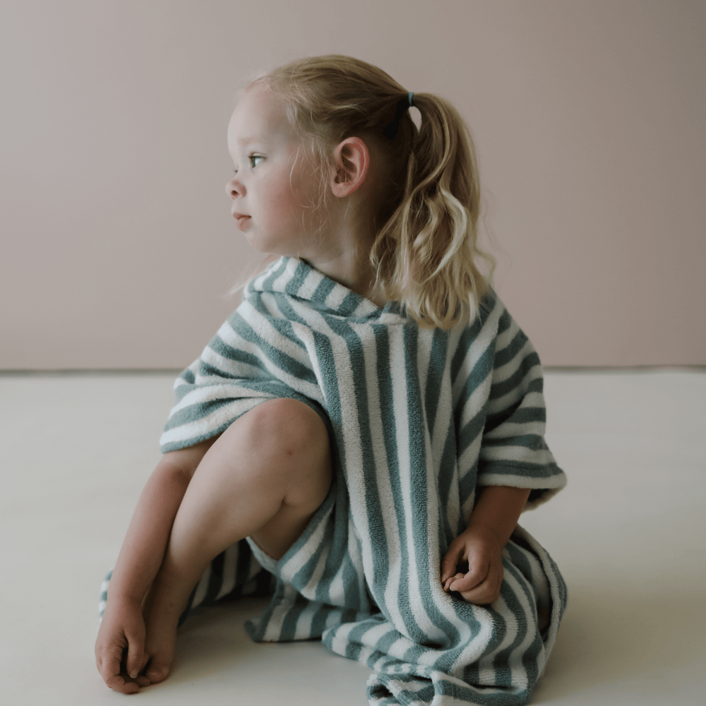 Poncho Towel | Slate - shopatlasgrey