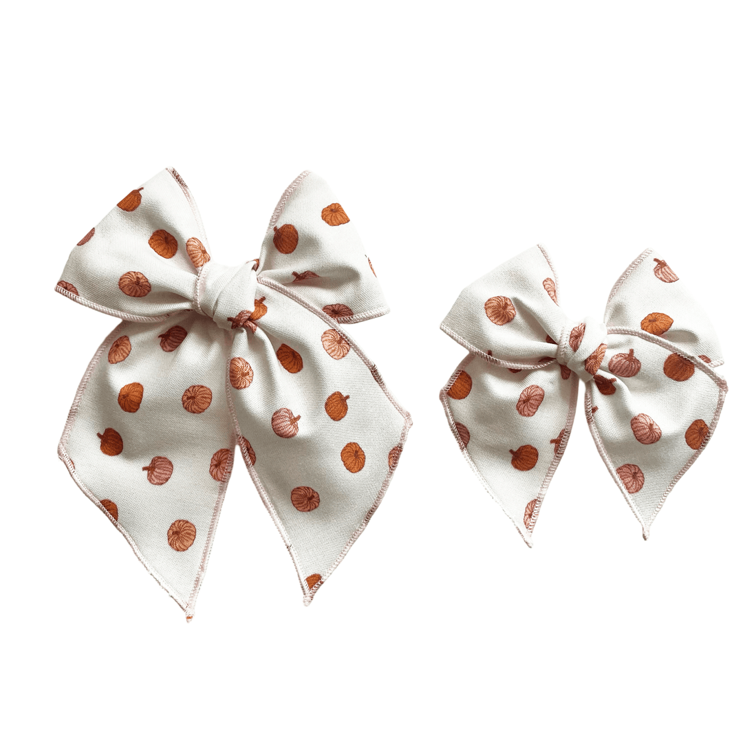 Pumpkins Elle Bow  - shopatlasgrey