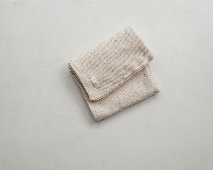 Oatmeal Sprinkles Knit Blanket